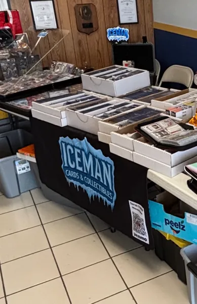 Card Show 711 in Maryville TN
