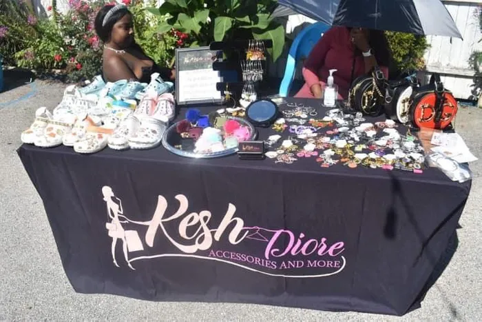 CustomShotGlassNow.com