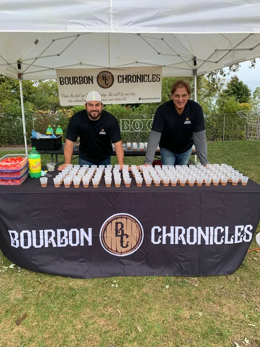 CustomShotGlassNow.com