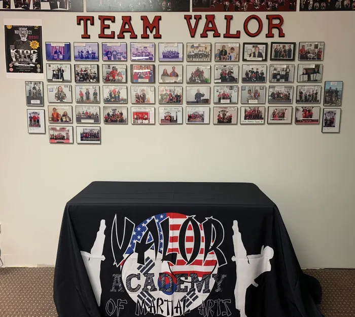 CustomShotGlassNow.com