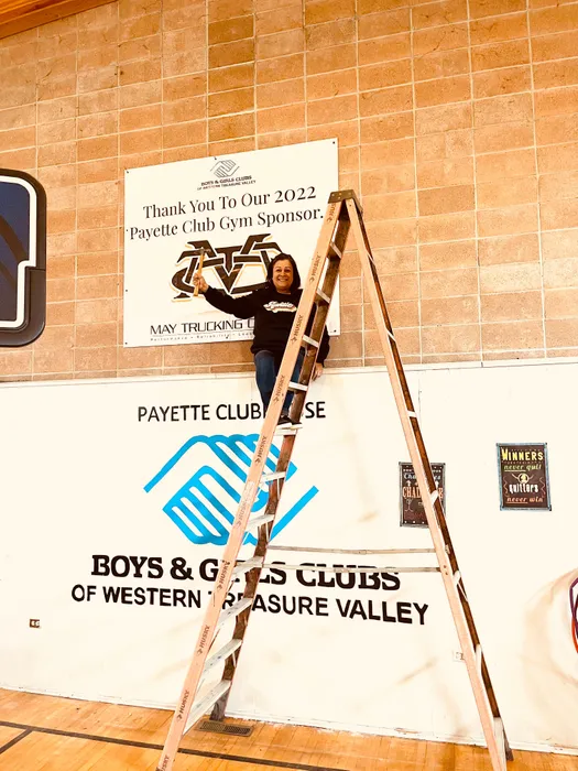 CustomShotGlassNow.com