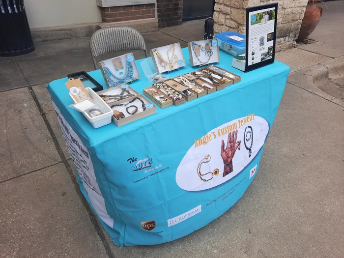 CustomShotGlassNow.com