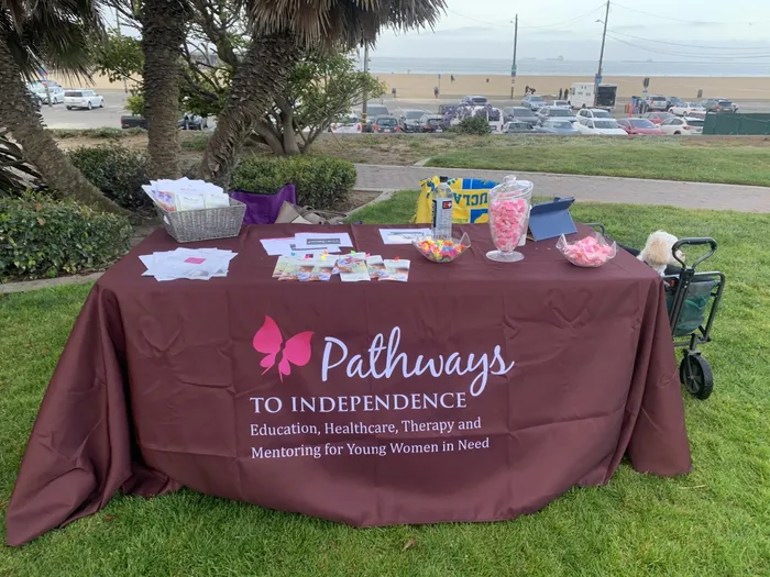 CustomShotGlassNow.com