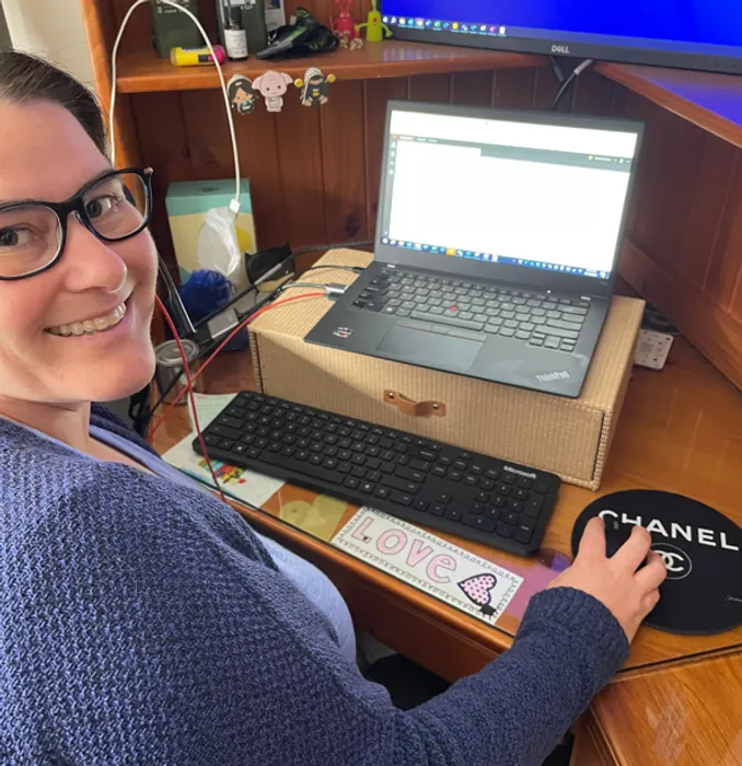 CustomShotGlassNow.com - Custom Round Mouse Pad