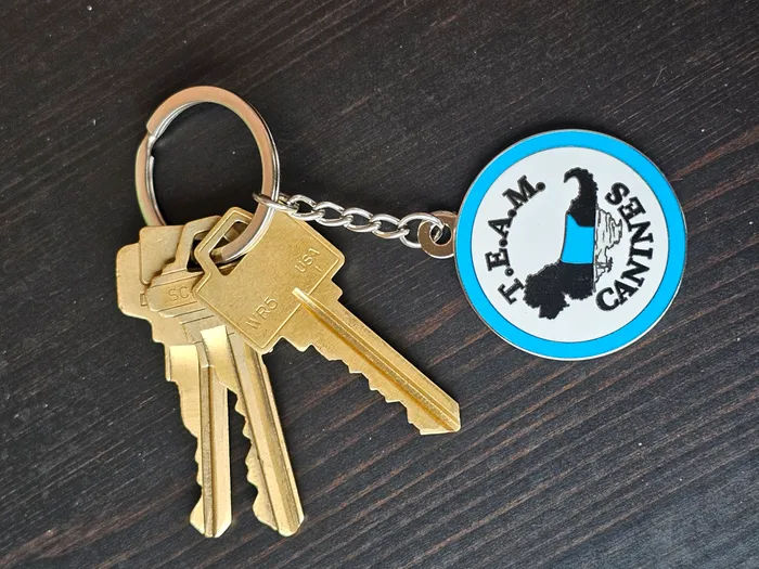 CustomShotGlassNow.com - Metal Keychain
