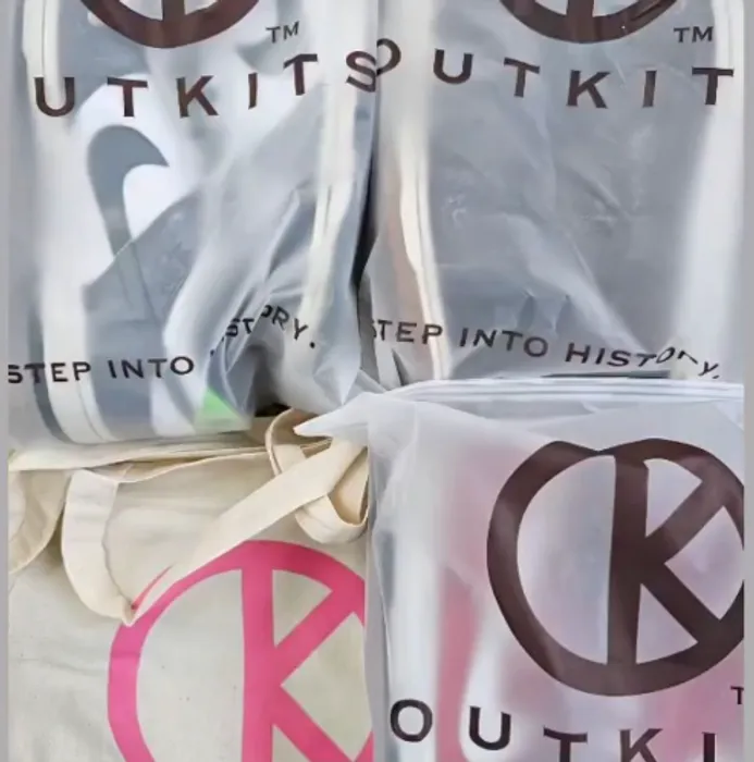 CustomShotGlassNow.com - Zipper Frosted Bag