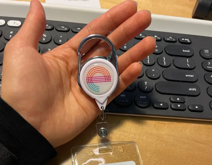 CustomShotGlassNow.com - Badge Reel Style G