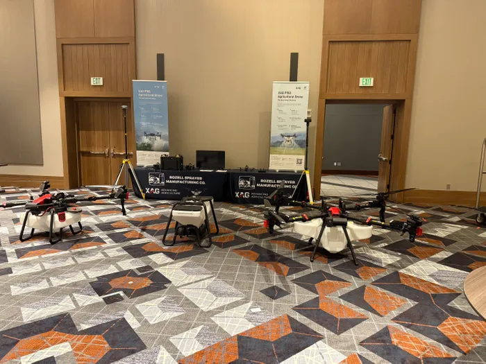 CustomShotGlassNow.com - Custom Rectangle Table Covers