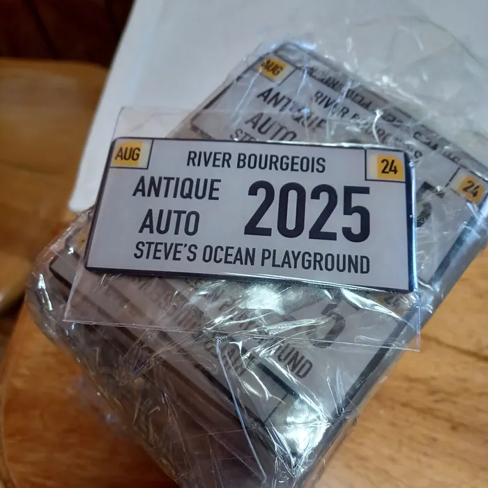 CustomShotGlassNow.com