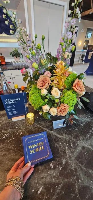 CustomShotGlassNow.com - Custom Foil Stamped Beverage Napkin