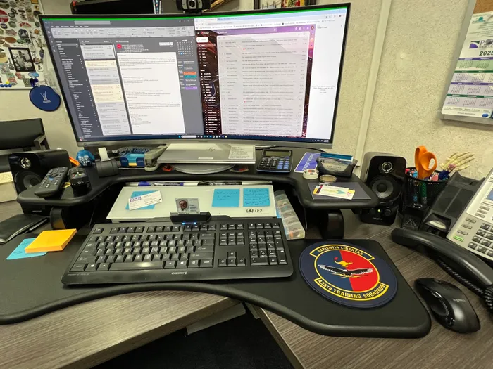 CustomShotGlassNow.com - Custom Round Mouse Pad