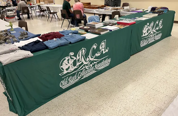 CustomShotGlassNow.com - Custom Rectangle Table Covers