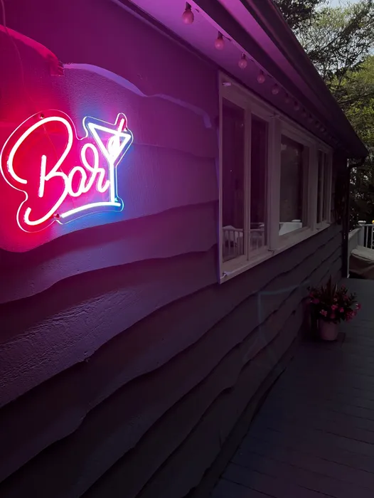 CustomShotGlassNow.com - Oh Cocktail Bar Neon Sign