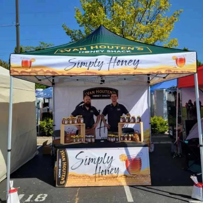 CustomShotGlassNow.com - Custom Outdoor Canopy Tents 10ft X 10ft