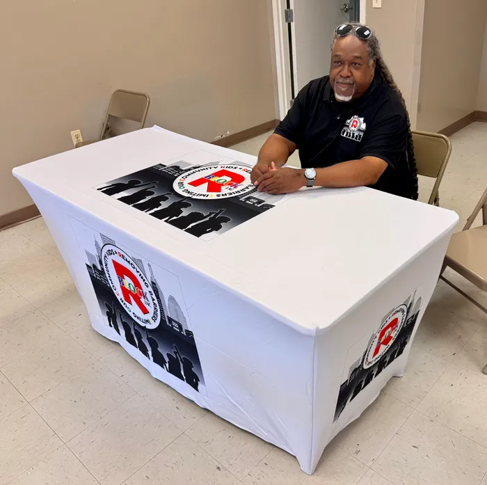 CustomShotGlassNow.com - Custom Rectangle Table Covers