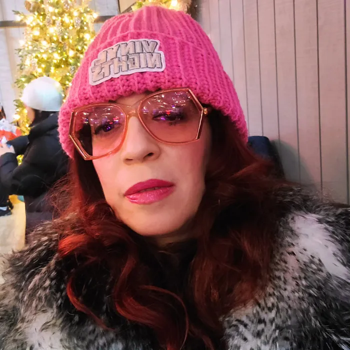 CustomShotGlassNow.com