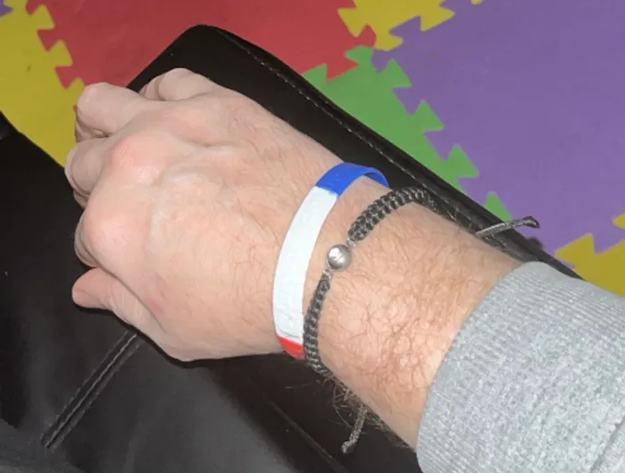 CustomShotGlassNow.com - Custom Embossed Wristbands