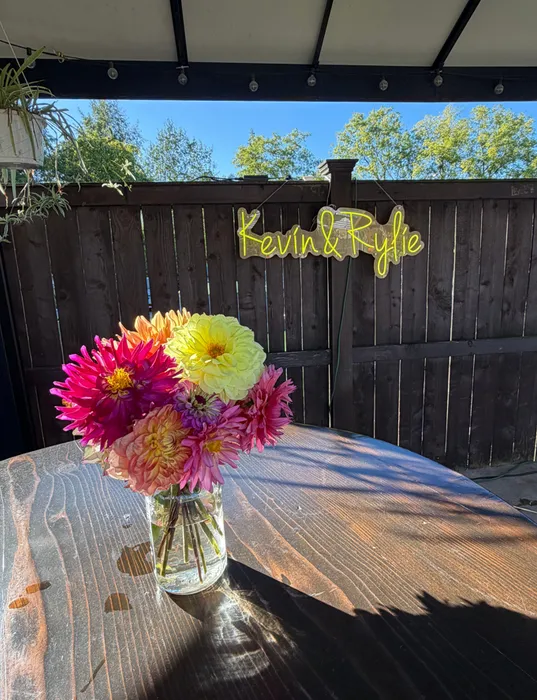 CustomShotGlassNow.com - Custom Neon Sign
