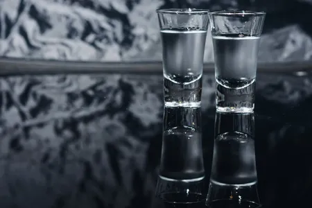 How Many Ounces in a Shot Glass: A Complete Guide